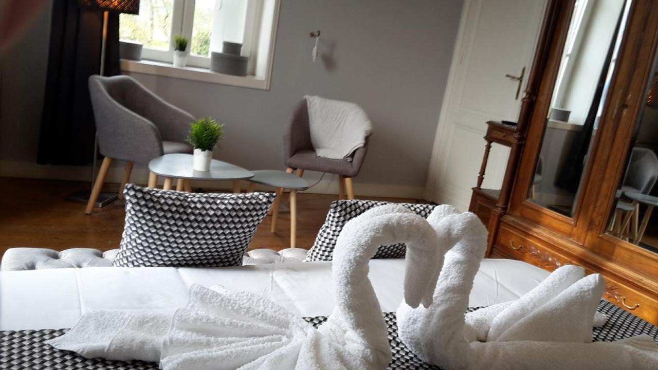 ホテル Chateau Marith - Etablissement Climatise Avec Piscine クレラック エクステリア 写真