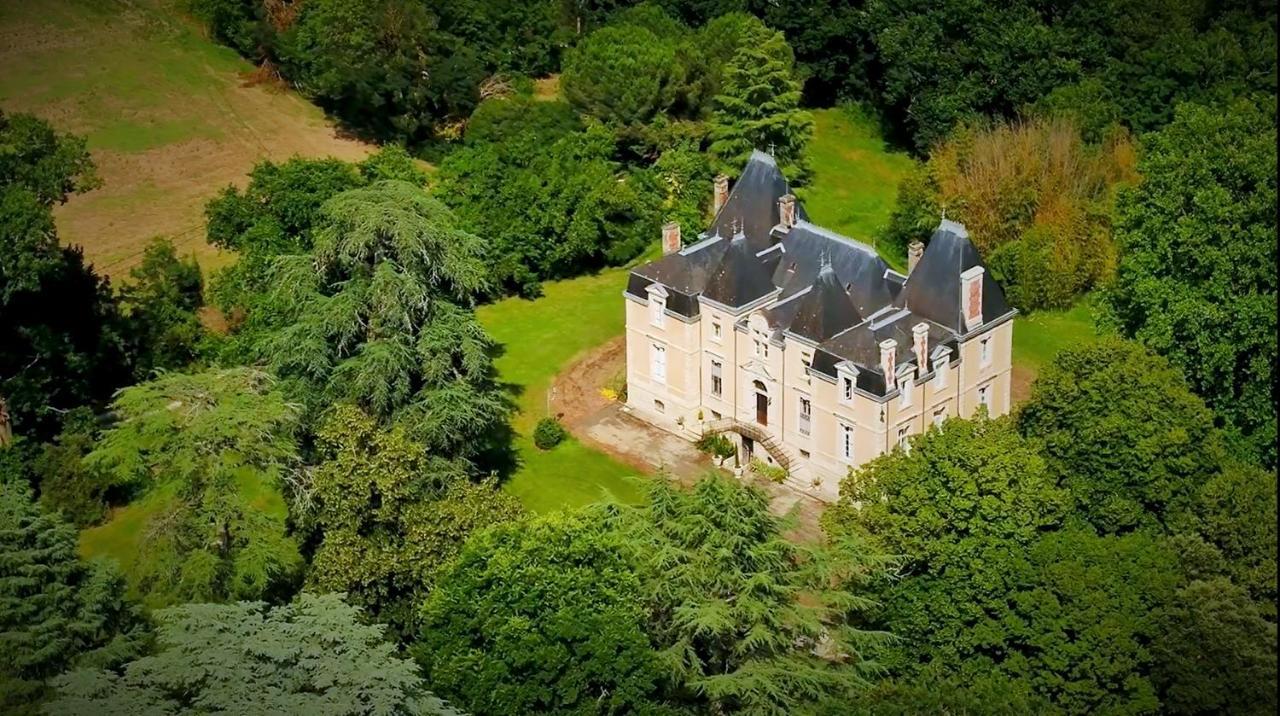 ホテル Chateau Marith - Etablissement Climatise Avec Piscine クレラック エクステリア 写真