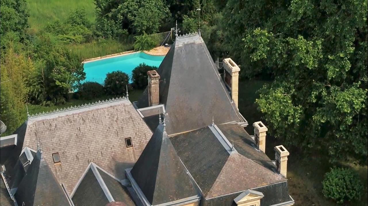 ホテル Chateau Marith - Etablissement Climatise Avec Piscine クレラック エクステリア 写真