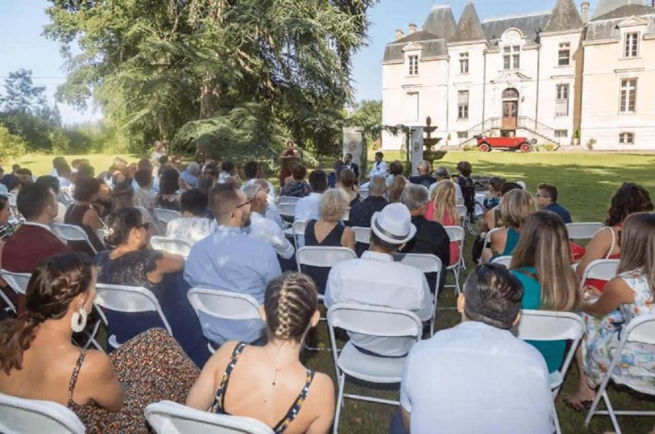 ホテル Chateau Marith - Etablissement Climatise Avec Piscine クレラック エクステリア 写真
