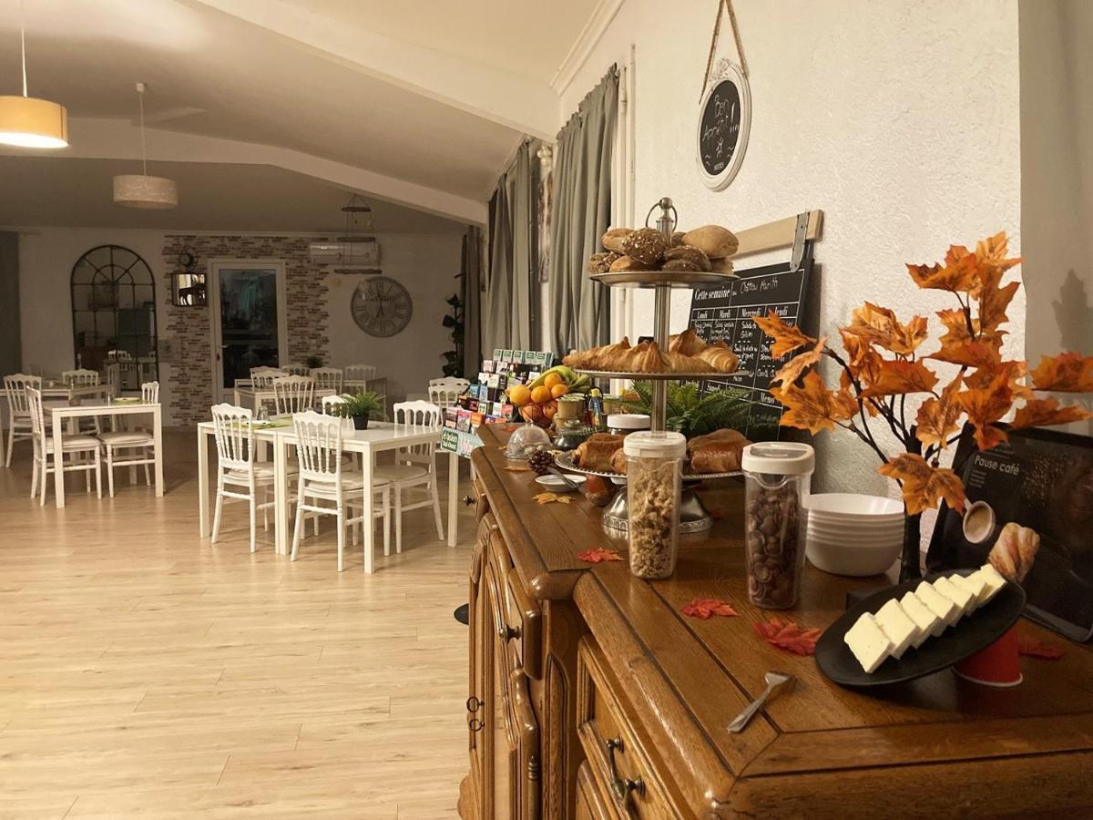 ホテル Chateau Marith - Etablissement Climatise Avec Piscine クレラック エクステリア 写真