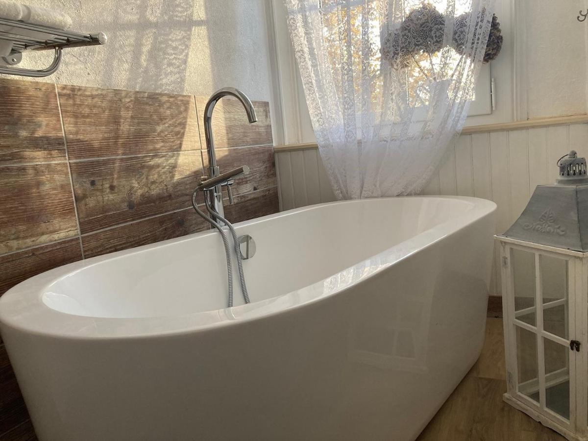 ホテル Chateau Marith - Etablissement Climatise Avec Piscine クレラック エクステリア 写真